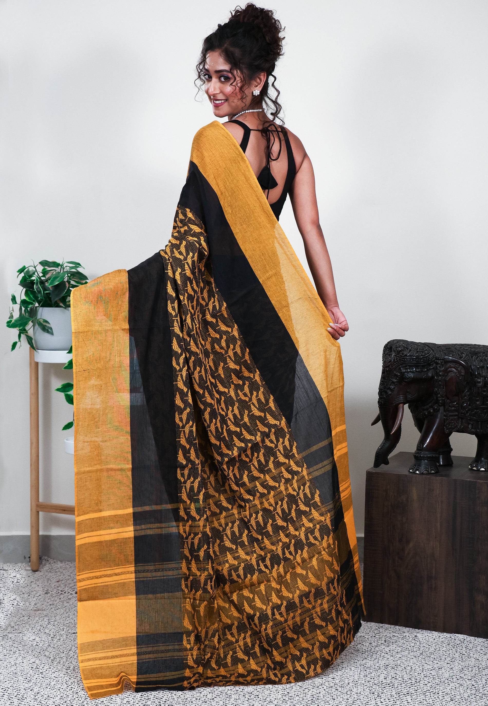 Mustard Handloom Saree Without Blouse Piece - Adi Akshoy & Co.