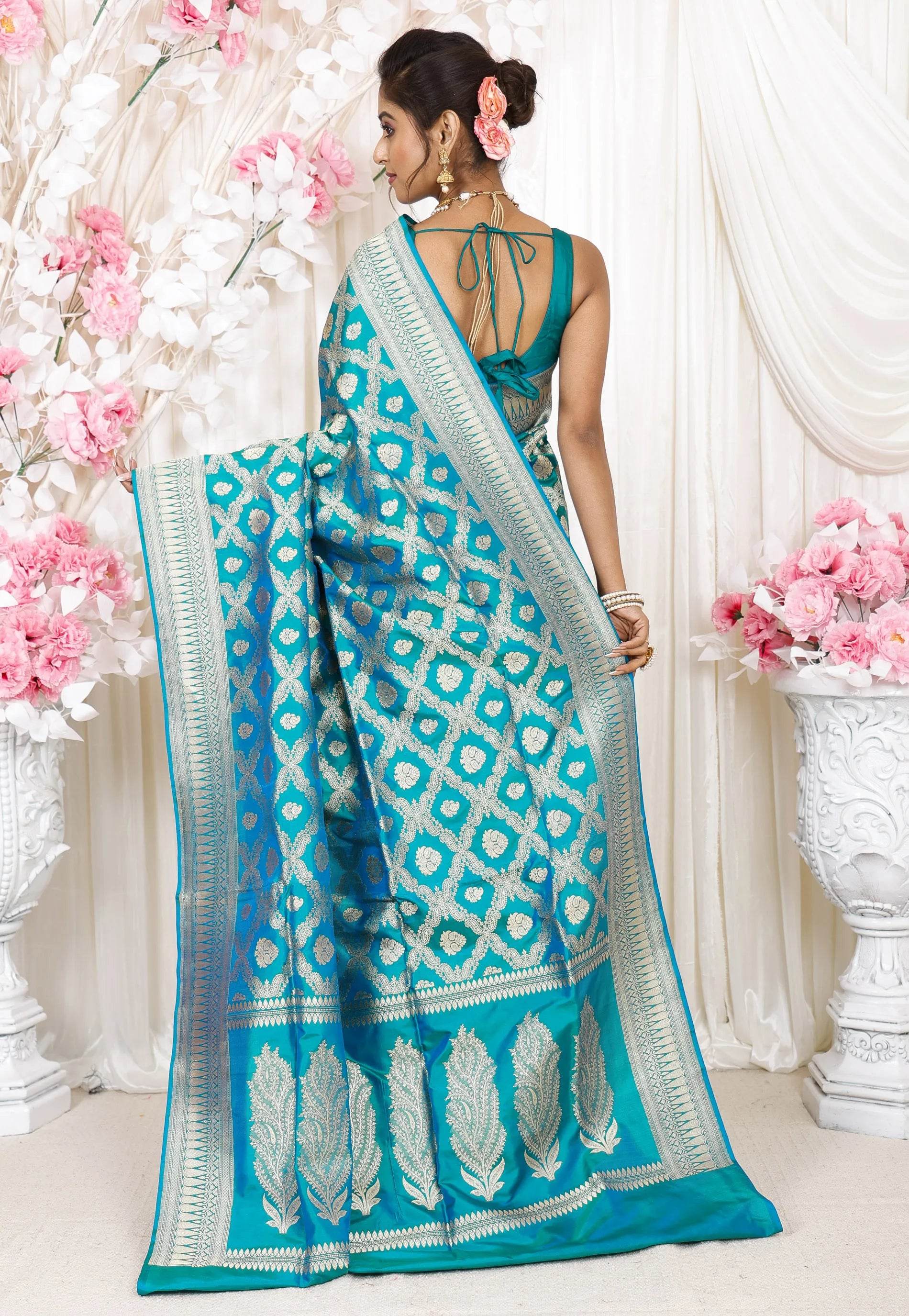 Rama Green Kadwa Pure Silk Banarasi Saree with Blouse Piece - Adi Akshoy & Co.