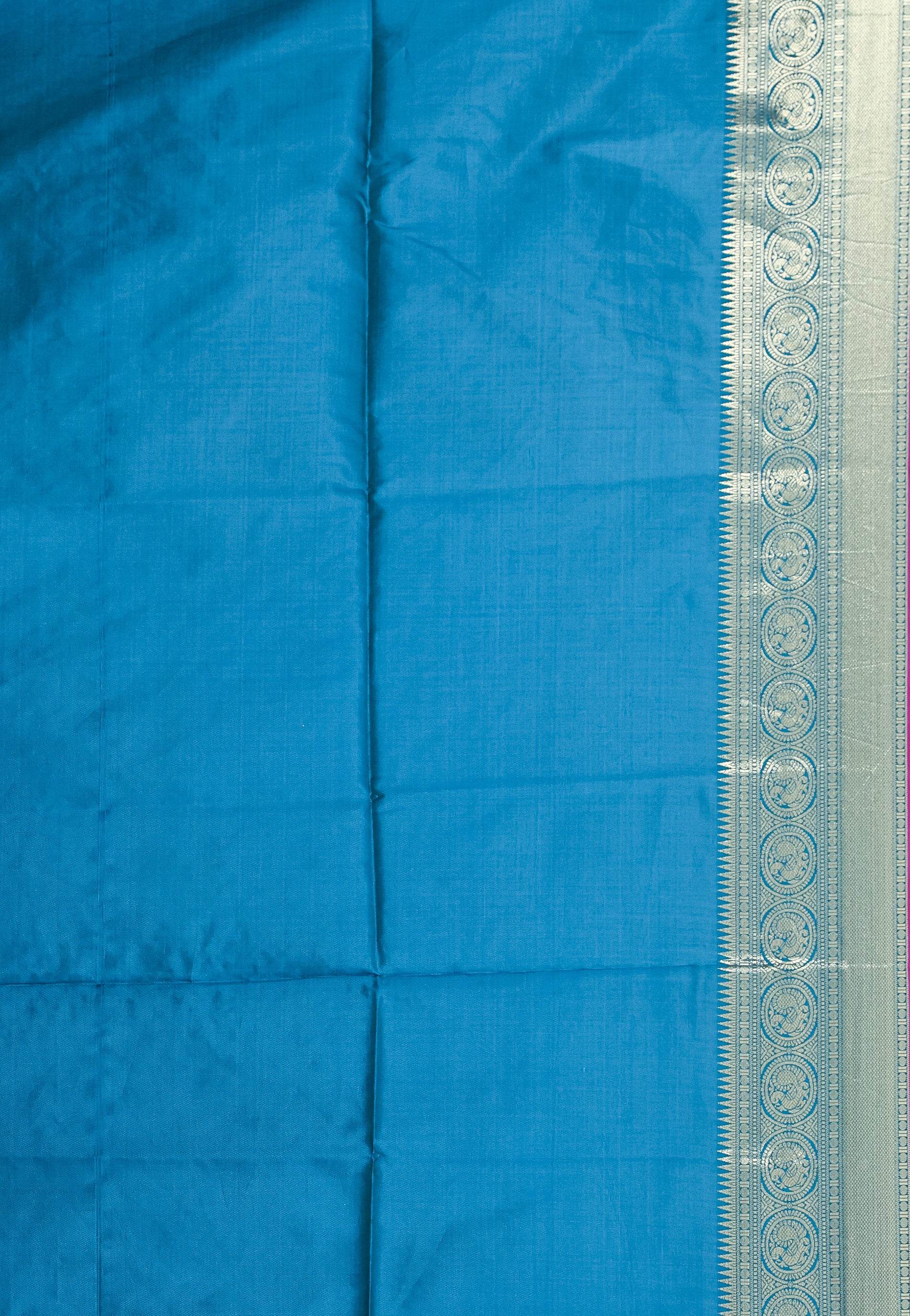 Grey Blended Silk Handloom Saree With Blouse Piece - Adi Akshoy & Co.