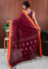 Magenta Handloom Saree With Blouse Piece - Adi Akshoy & Co.