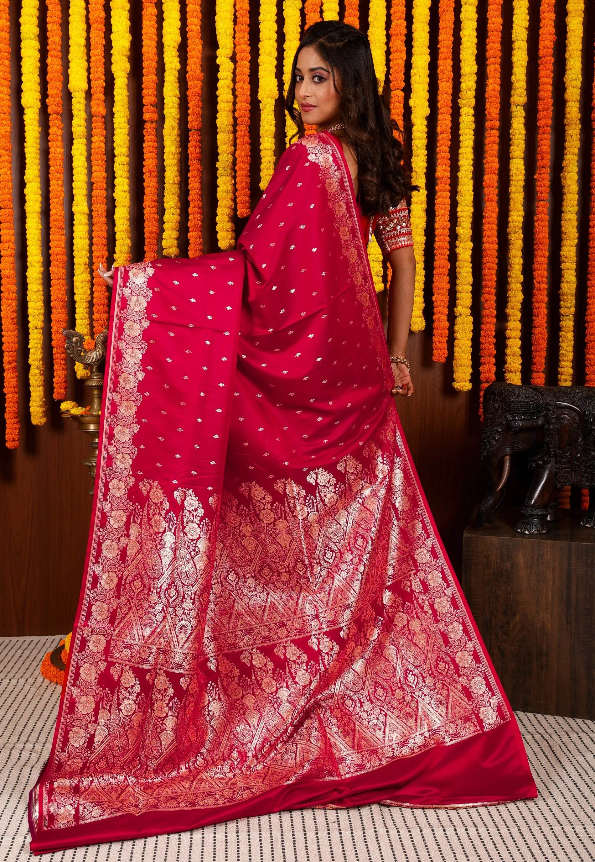 Dual Shades of Magenta and Red Wedding Banarasi Silk Saree with Blouse Piece - Adi Akshoy & Co.