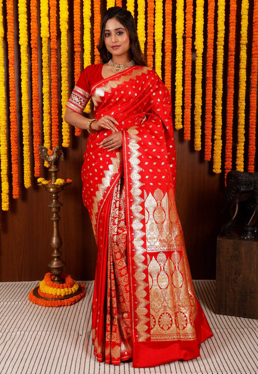 Red Wedding Banarasi Silk Saree with Blouse Piece - Adi Akshoy & Co.