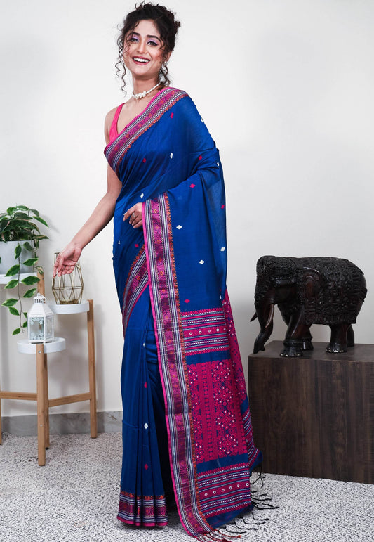 Turquoise Blue Handloom Saree With Blouse Piece - Adi Akshoy & Co.