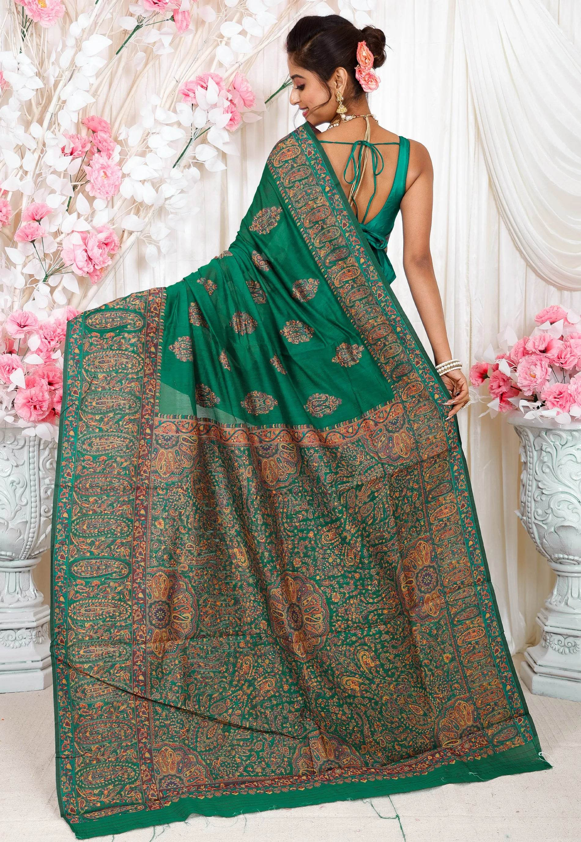 Green Kani Silk Saree With Blouse Piece - Adi Akshoy & Co.