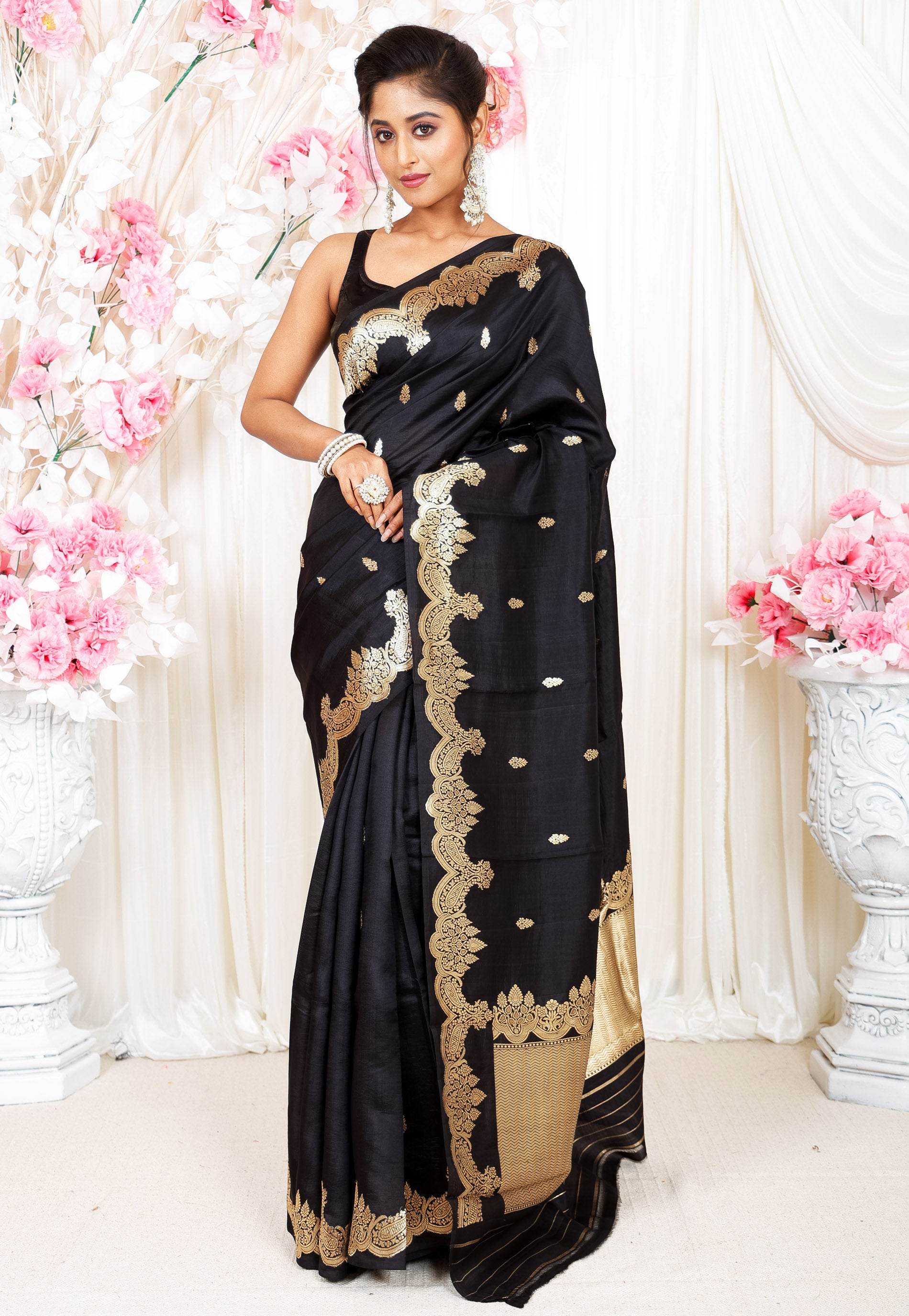 Black Kadwa Katan Pure Silk Saree With Blouse Piece - Adi Akshoy & Co.