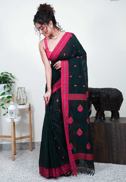 Dark Bottle Green Handloom Saree With Blouse Piece - Adi Akshoy & Co.