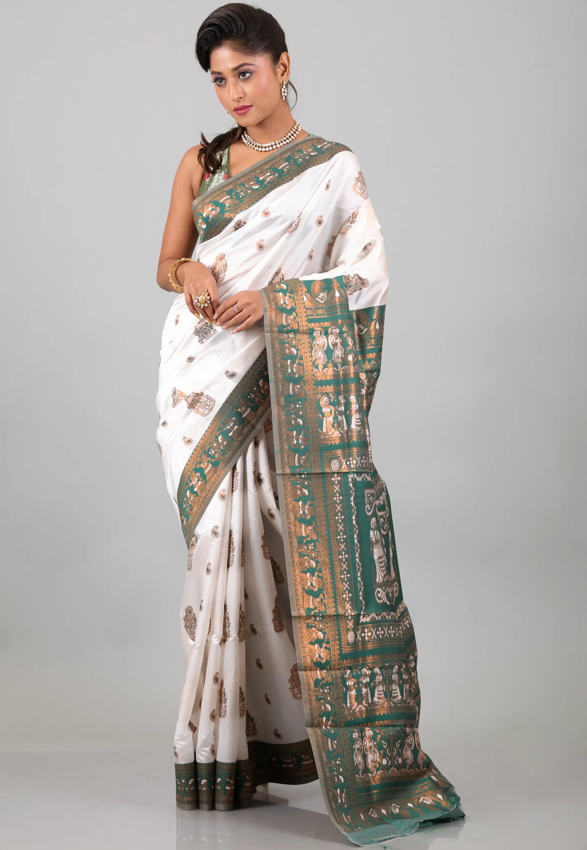 White Baluchari Silk Saree with Blouse Piece - Adi Akshoy & Co.
