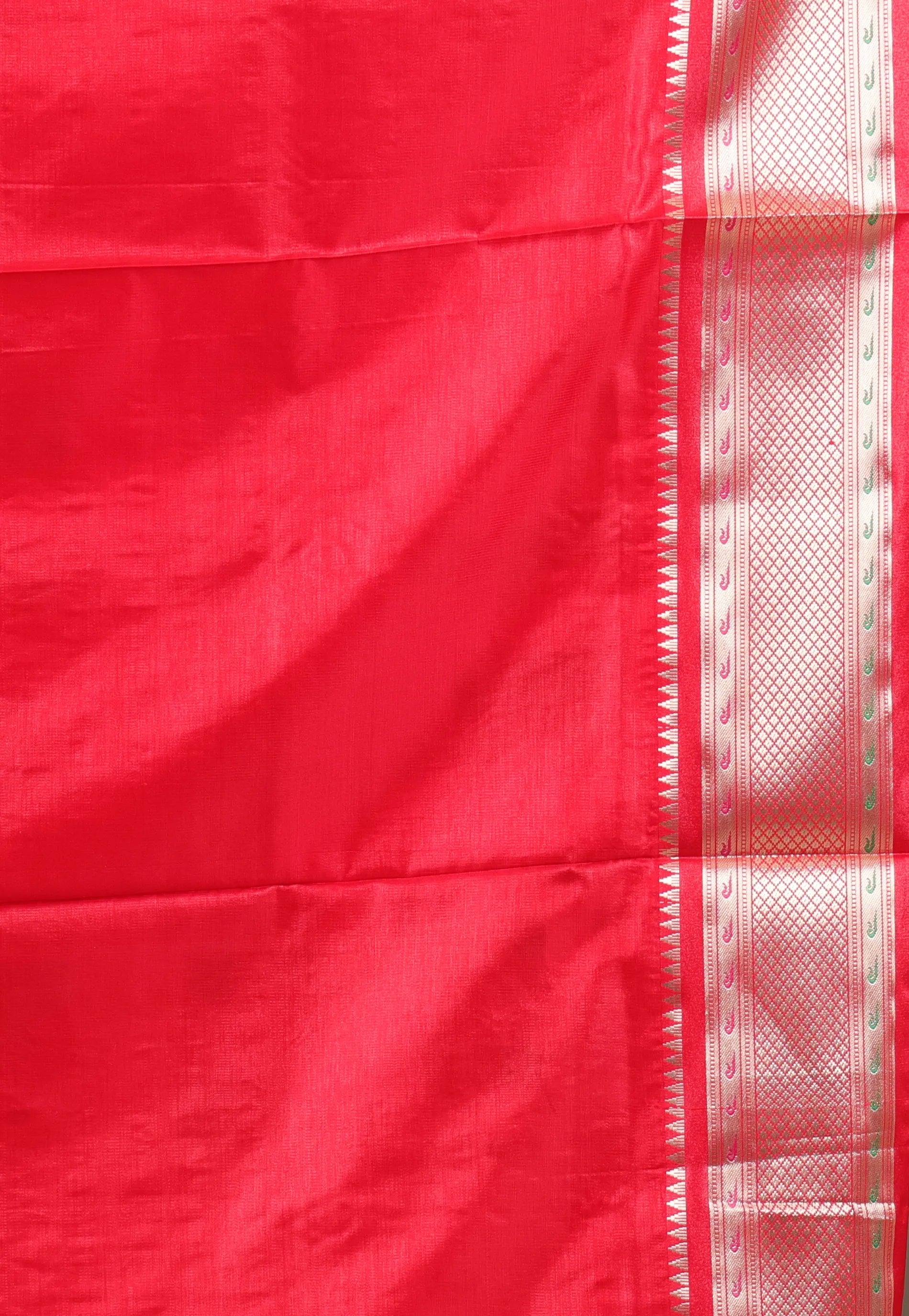 Off White with Red Border Katan Silk Saree With Blouse Piece - Adi Akshoy & Co.