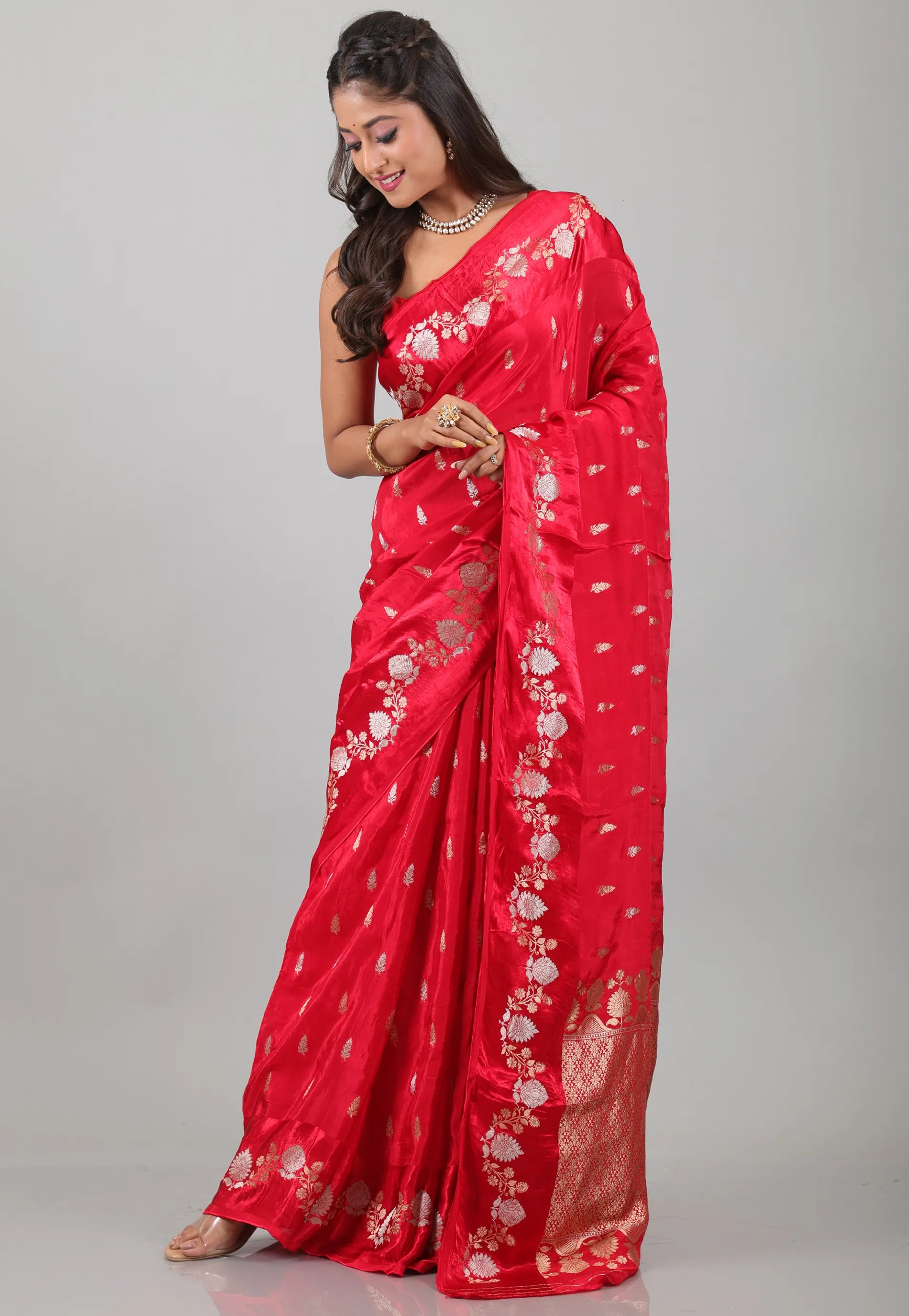 Red Mashru Silk Saree with Blouse Piece - Adi Akshoy & Co.