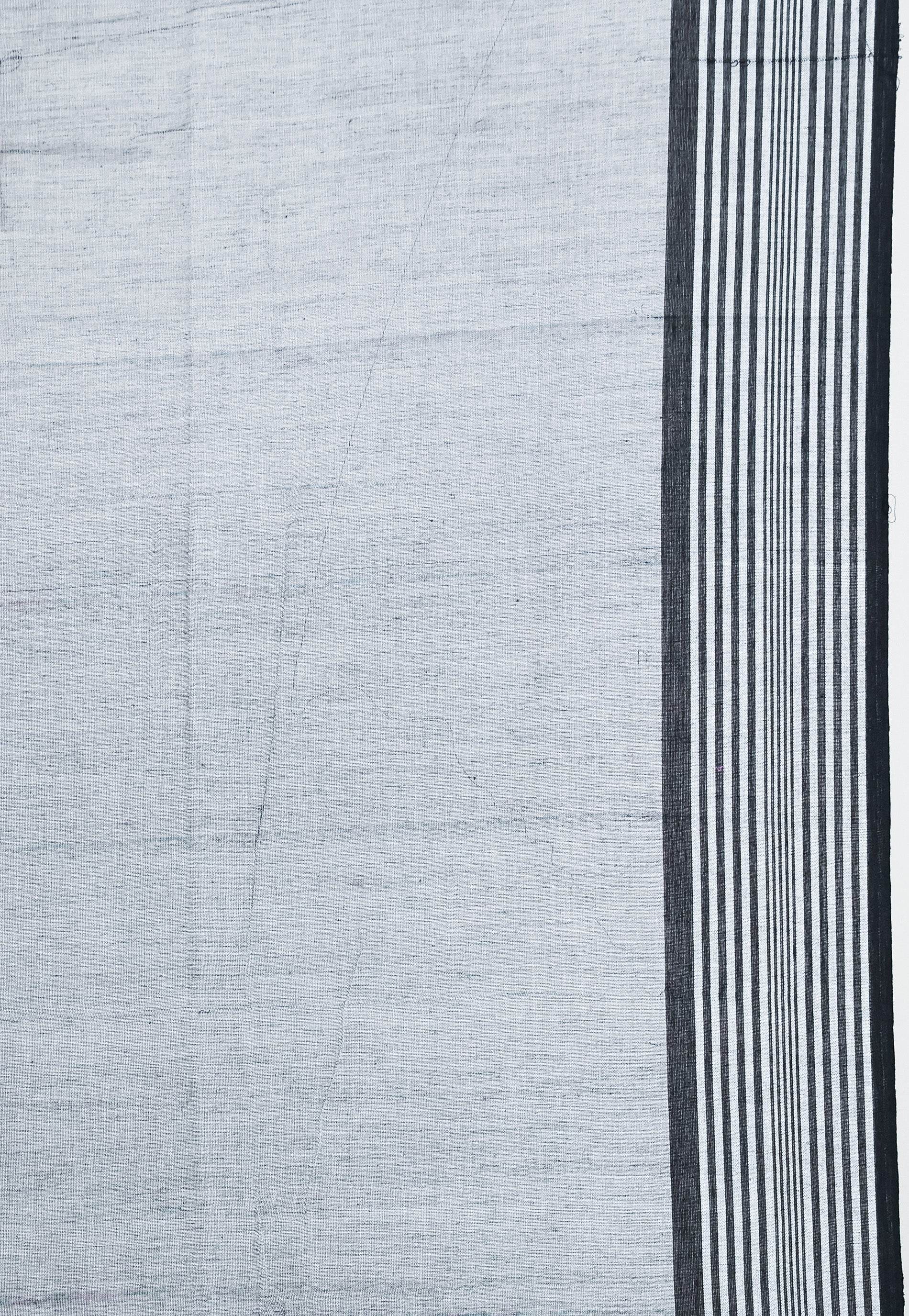 Grey Handloom Saree With Blouse Piece - Adi Akshoy & Co.