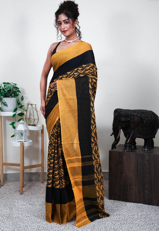 Mustard Handloom Saree Without Blouse Piece - Adi Akshoy & Co.