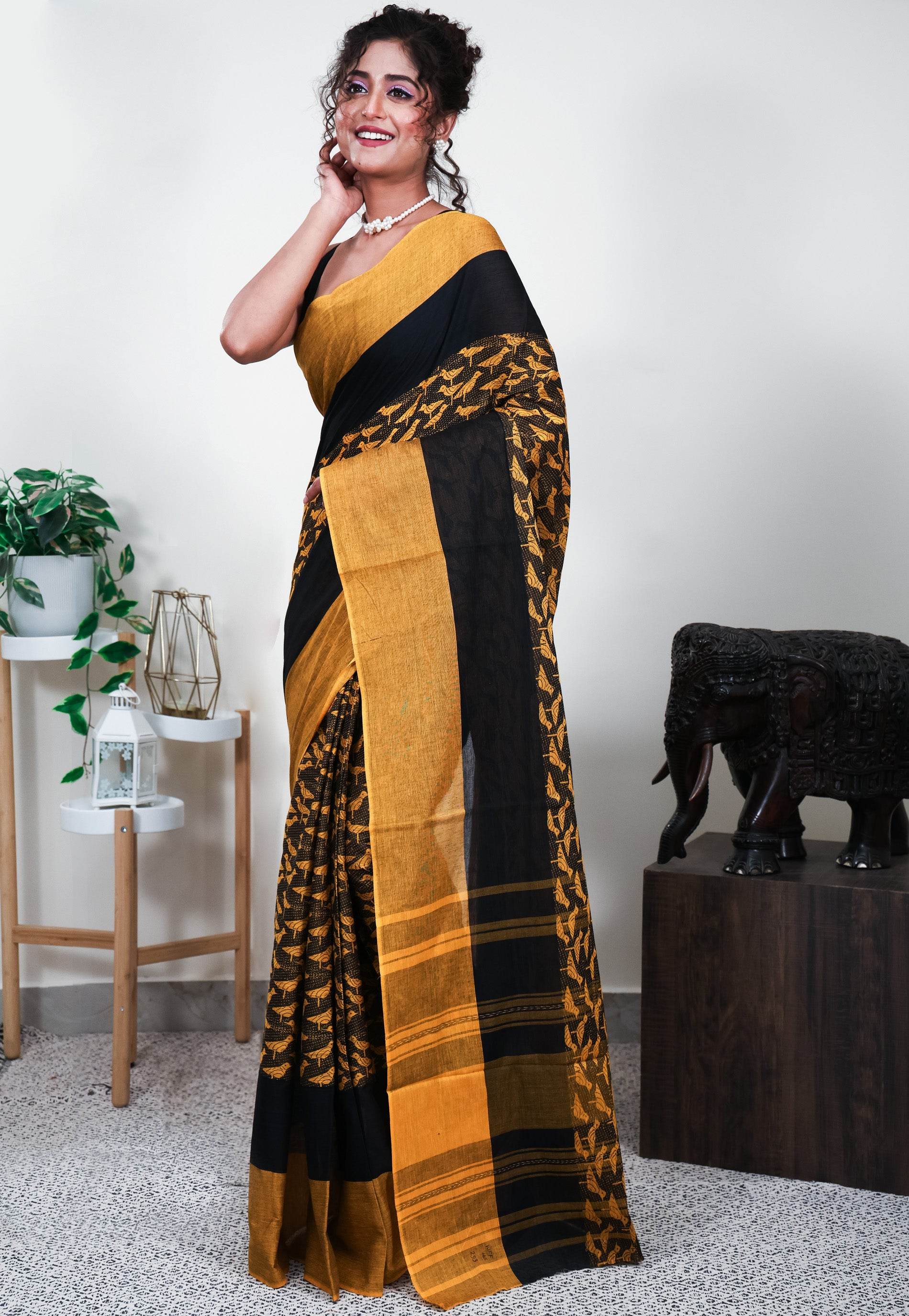 Mustard Handloom Saree Without Blouse Piece - Adi Akshoy & Co.
