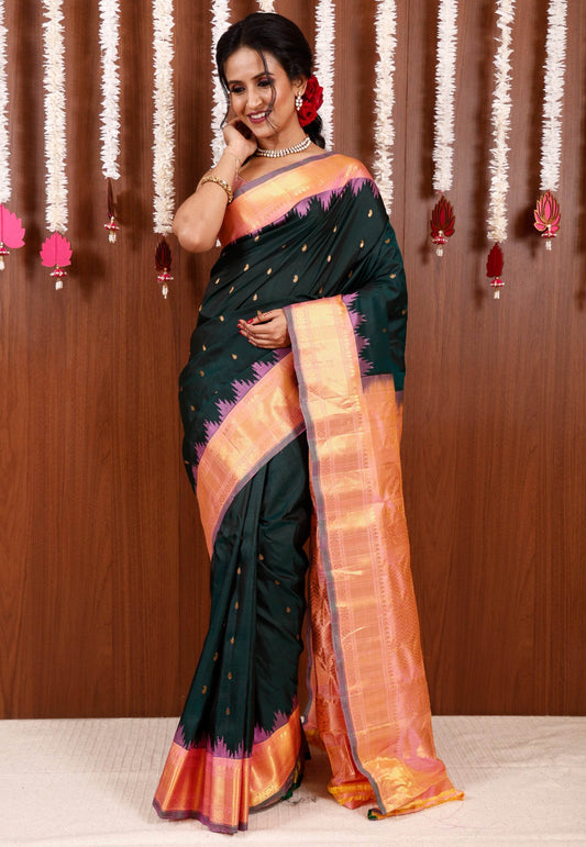 Bottle Green with Peach Border Gadwal Pure Silk Saree With Blouse Piece - Adi Akshoy & Co.