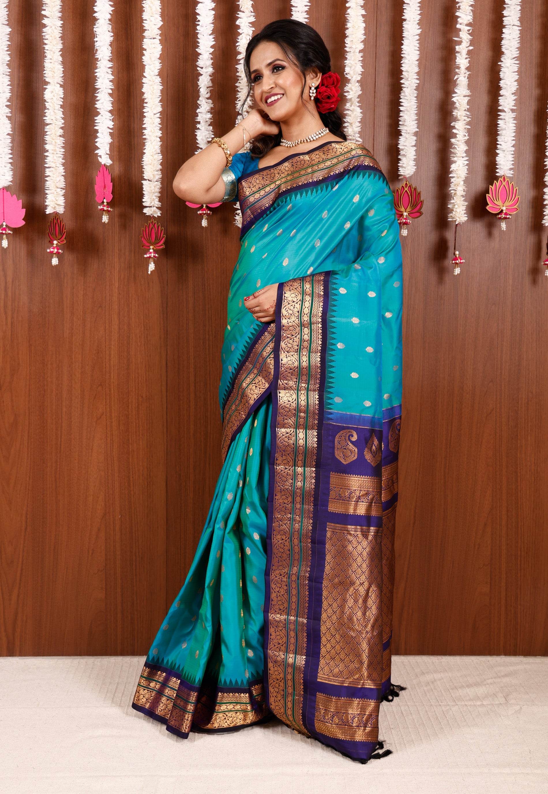 Cross Feroza Blue with Navy Blue Border Gadwal Pure Silk Saree With Blouse Piece - Adi Akshoy & Co.