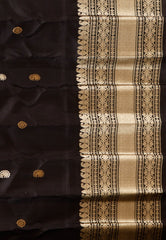 Grey with Black Border Gadwal Pure Silk Saree With Blouse Piece - Adi Akshoy & Co.