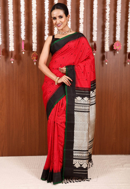 Red checks with Black Border Gadwal Pure Silk Saree With Blouse Piece - Adi Akshoy & Co.