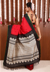 Red checks with Black Border Gadwal Pure Silk Saree With Blouse Piece - Adi Akshoy & Co.
