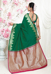 Rama Green Borderless Kanjivaram Silk Saree With Blouse Piece - Adi Akshoy & Co.