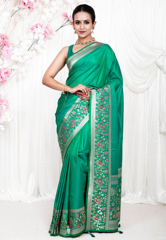 Rama Green Katan Silk Saree With Blouse Piece - Adi Akshoy & Co.