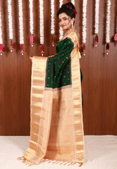 Bottle Green Gadwal Saree With Blouse Piece - Adi Akshoy & Co.