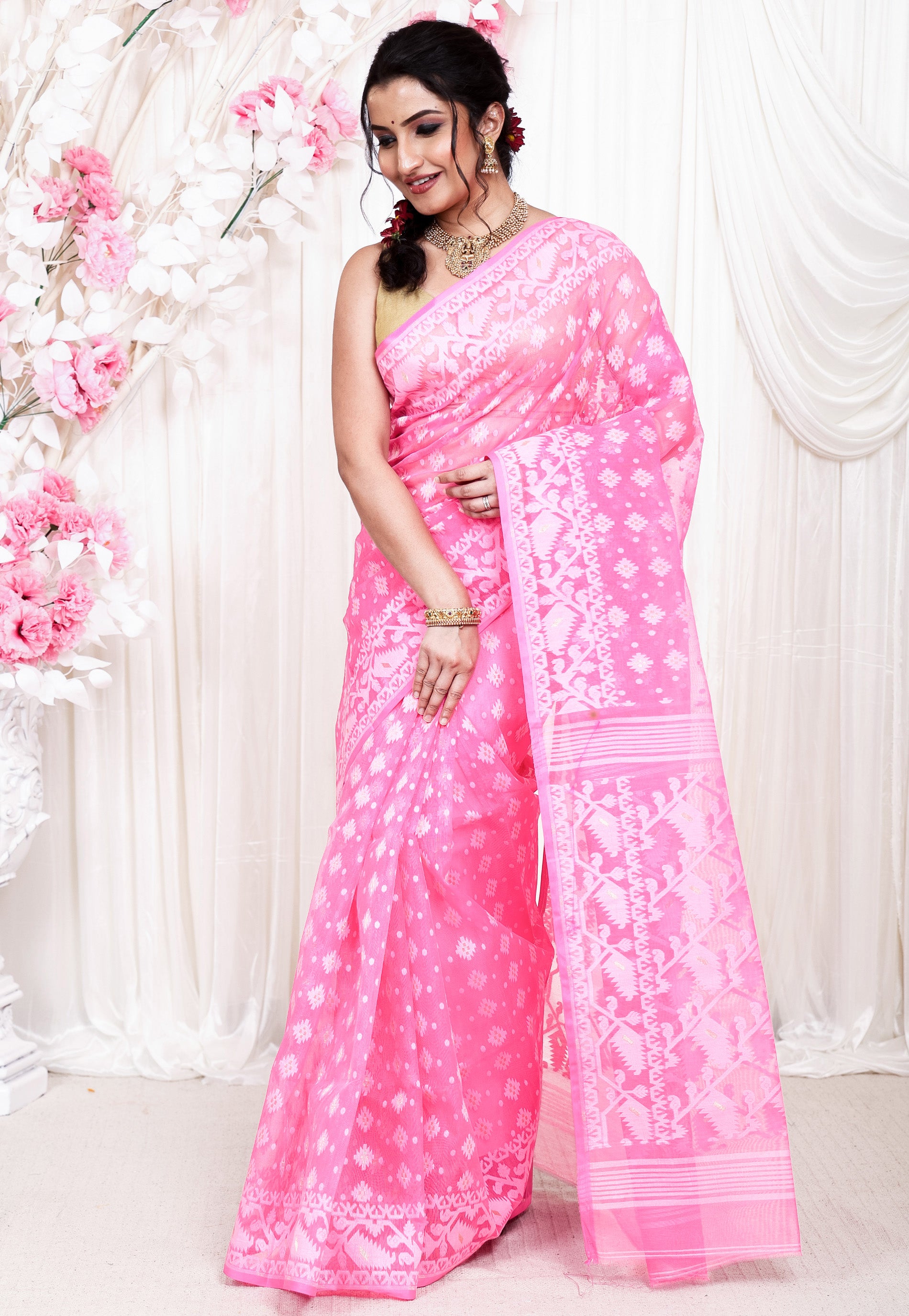 Baby Pink Dhakai Jamdani Cotton Saree without Blouse Piece - Adi Akshoy & Co.