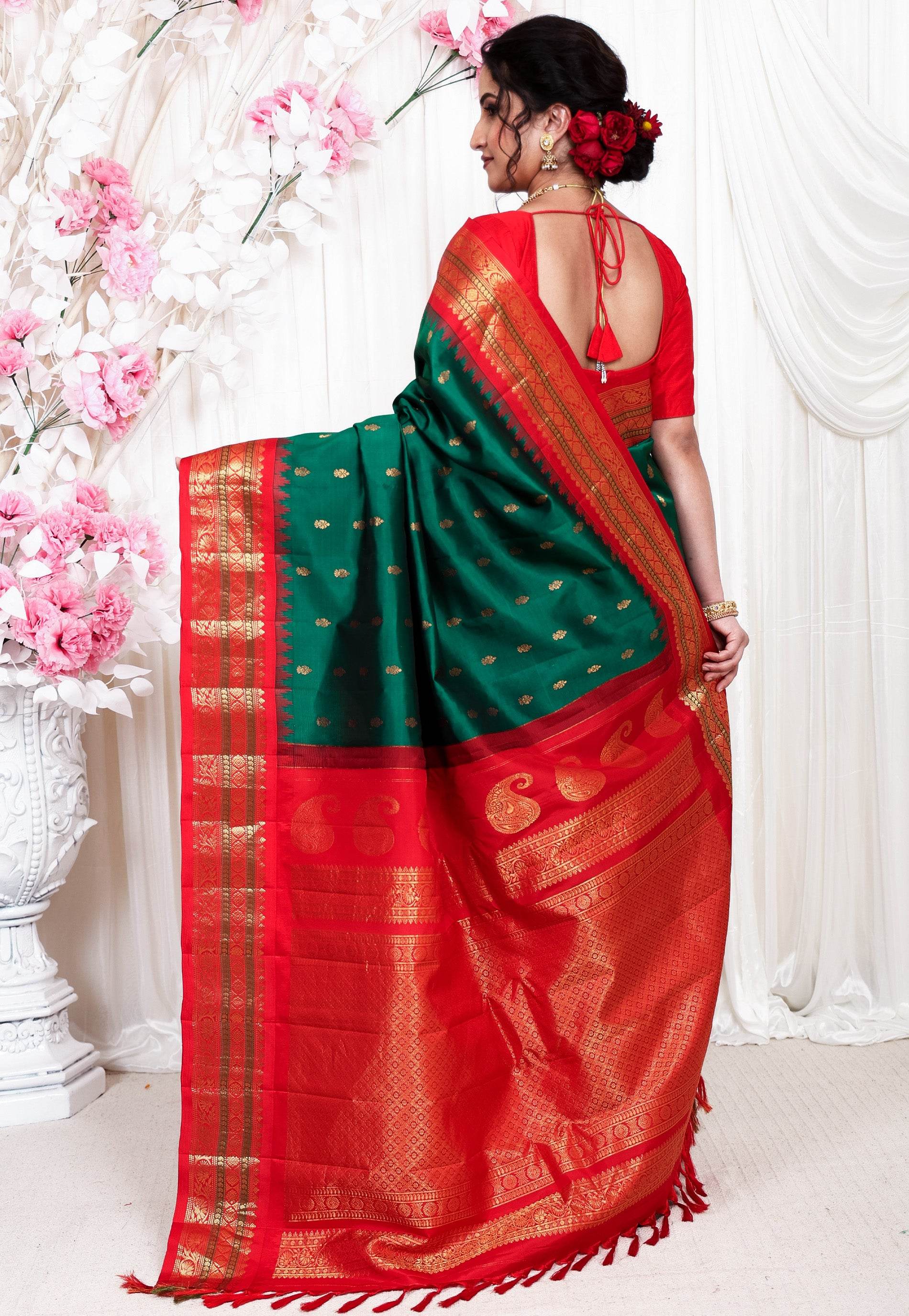 Bottle Green with Red Border Gadwal Pure Silk Saree With Blouse Piece - Adi Akshoy & Co.