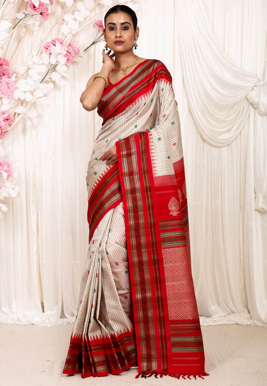 Off White checks with Red Border Gadwal Pure Silk Saree With Blouse Piece - Adi Akshoy & Co.
