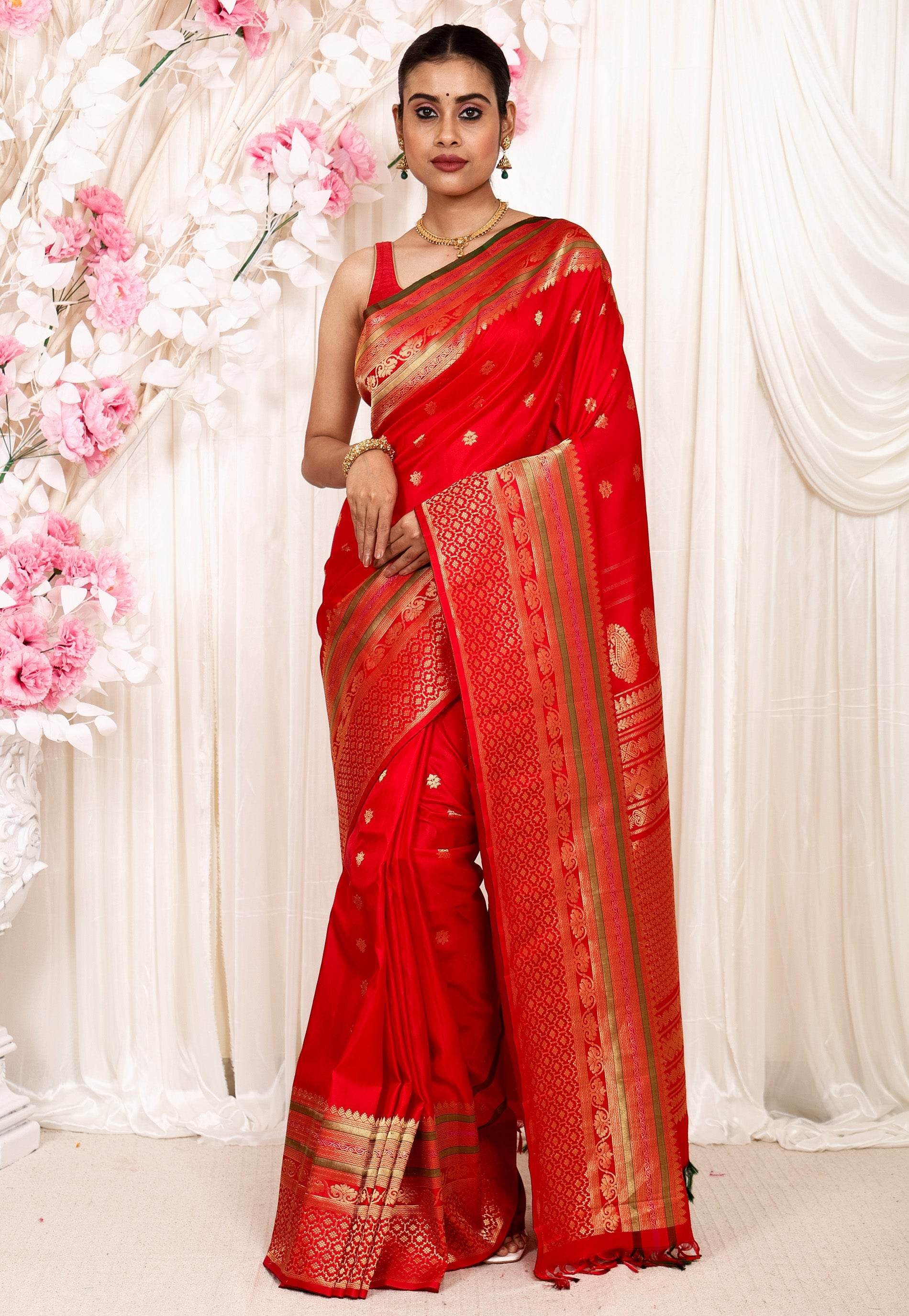 Red Gadwal Pure Silk Saree With Blouse Piece - Adi Akshoy & Co.