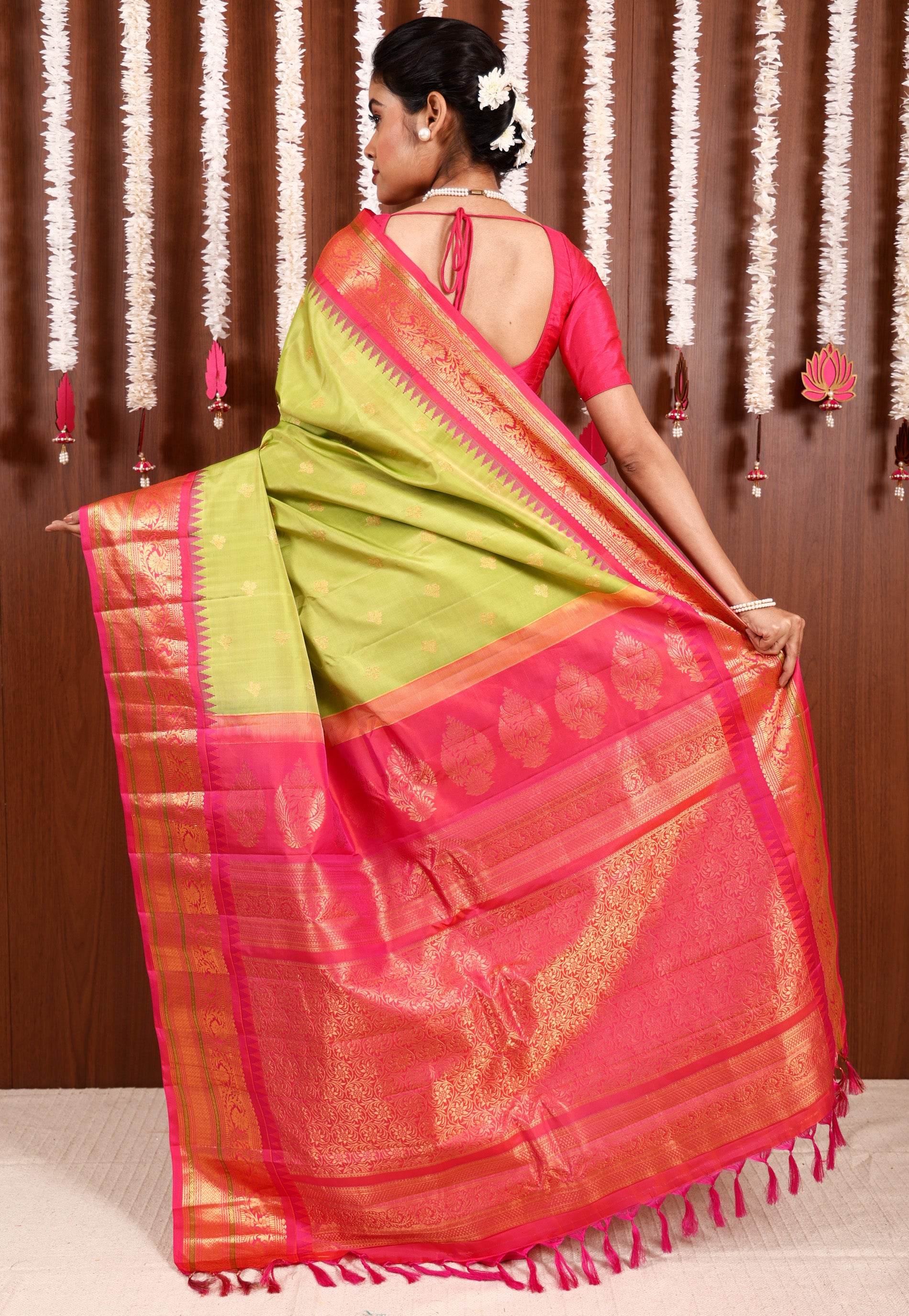 Parrot Green with Rani Pink Border Gadwal Pure Silk Saree With Blouse Piece - Adi Akshoy & Co.