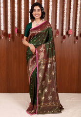 Bottle Green Gadwal Pure Silk Saree With Blouse Piece - Adi Akshoy & Co.