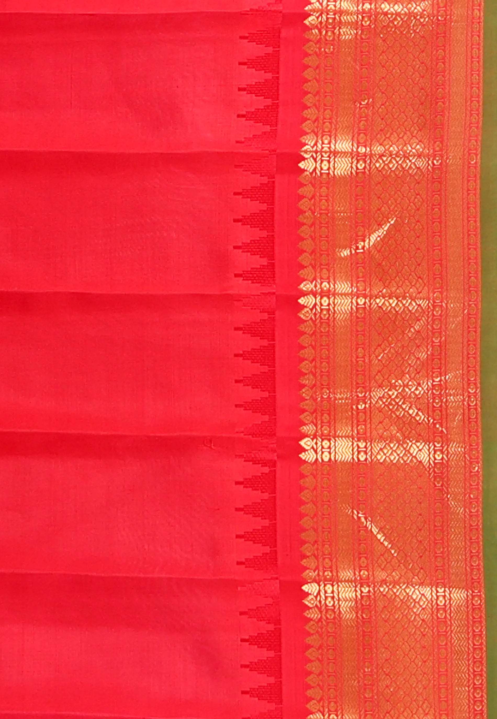 Magenta with Red Border Gadwal Pure Silk Saree With Blouse Piece - Adi Akshoy & Co.