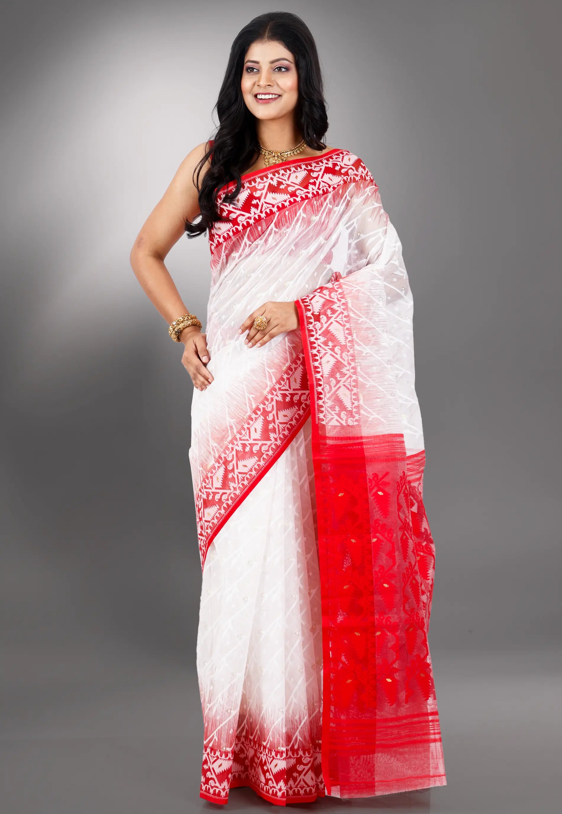 White with Red Border Dhakai Jamdani Cotton Saree without Blouse Piece