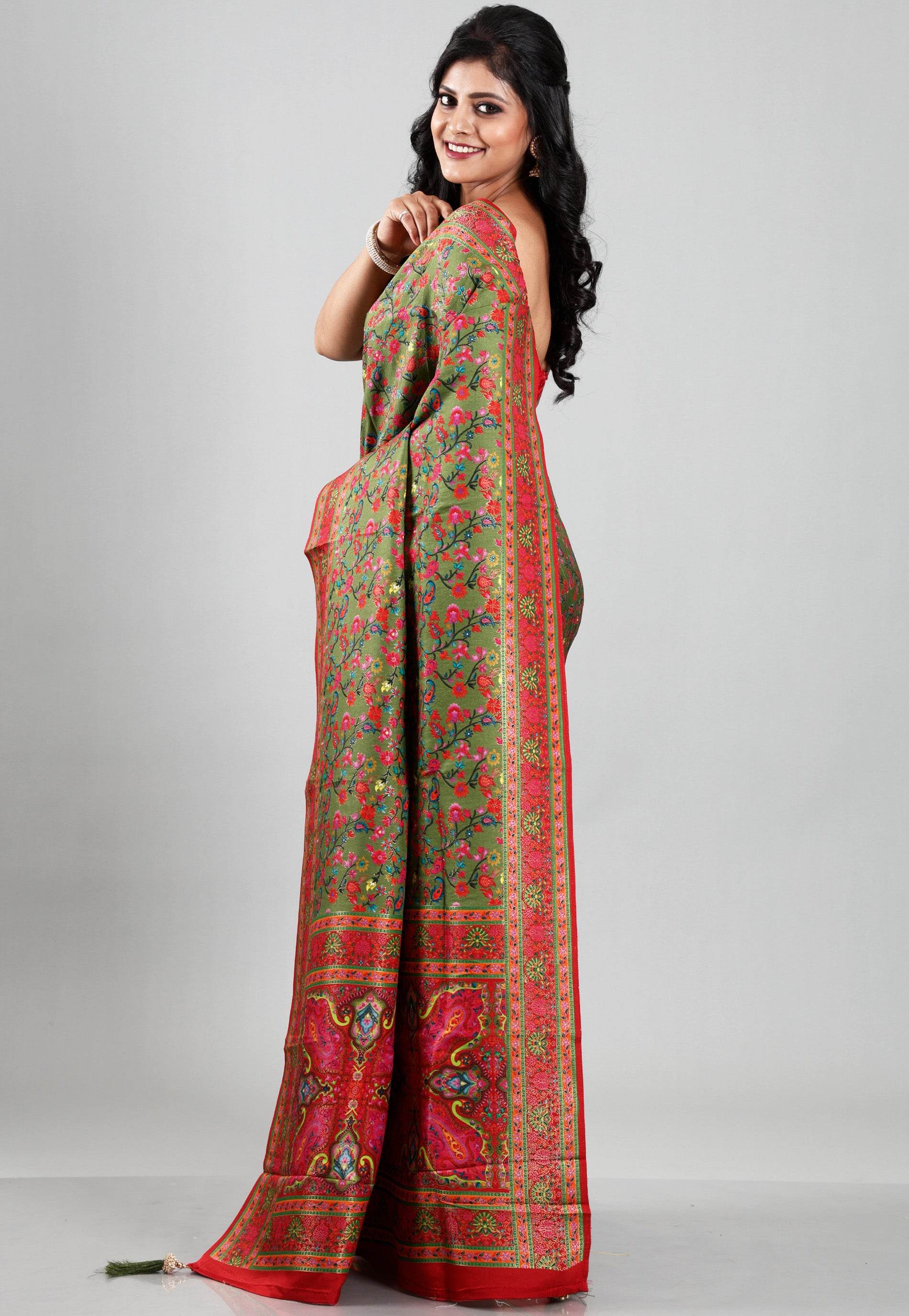 Pesta Green Kani Silk Saree With Blouse Piece - Adi Akshoy & Co.