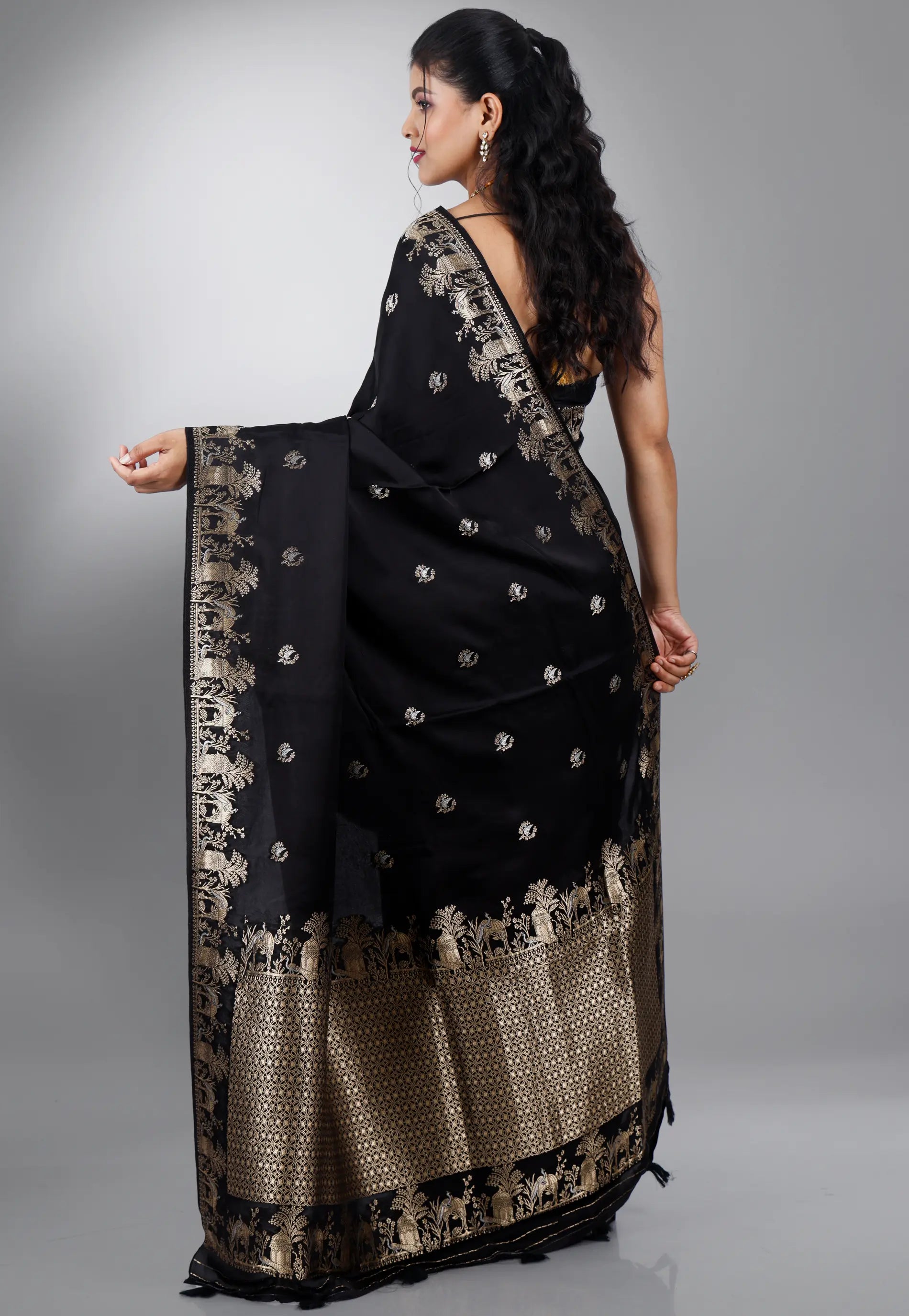 Black Mashru Silk Saree with Blouse Piece