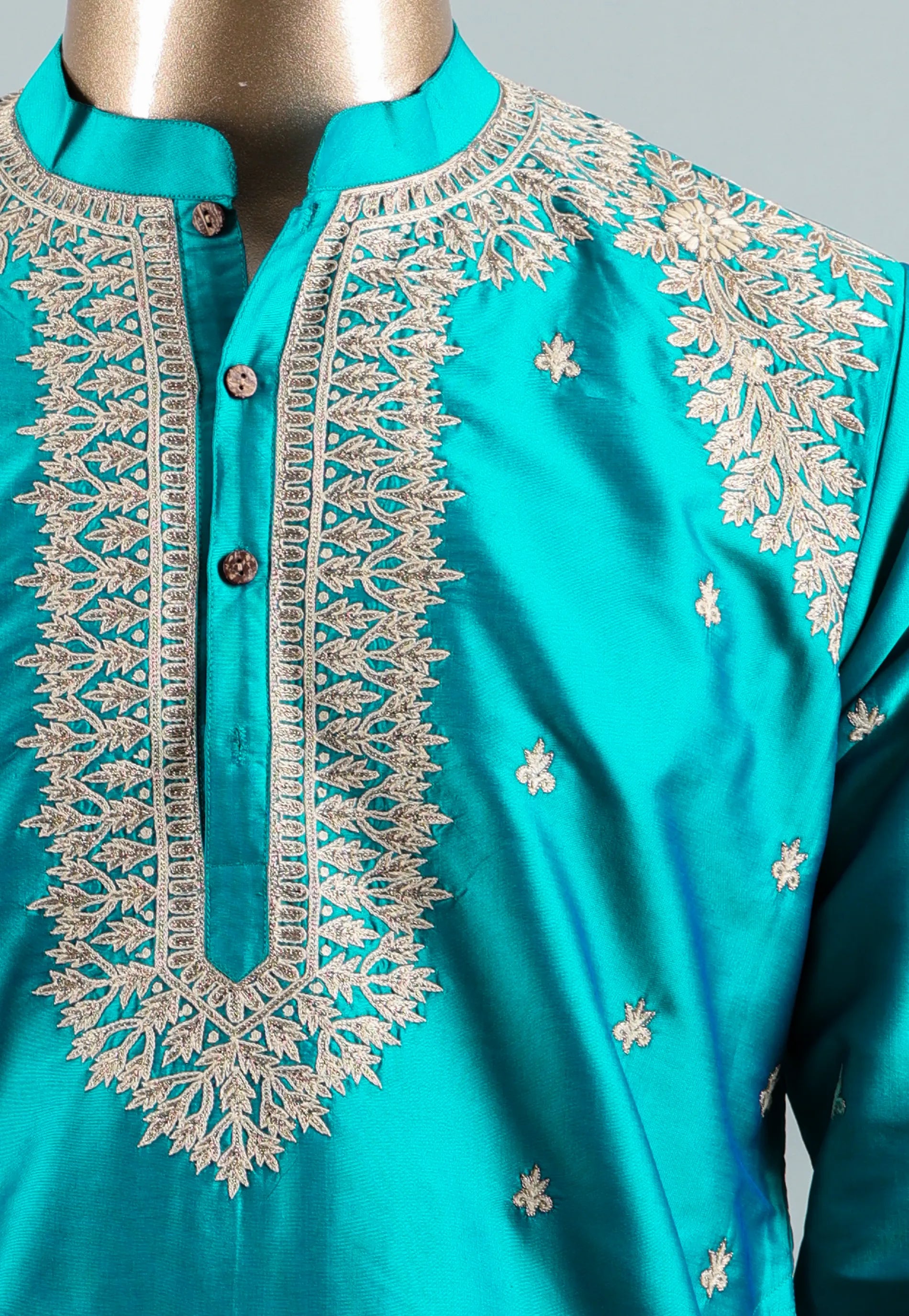 Sea Green Punjabi with Embroidery Zari work - Adi Akshoy & Co.