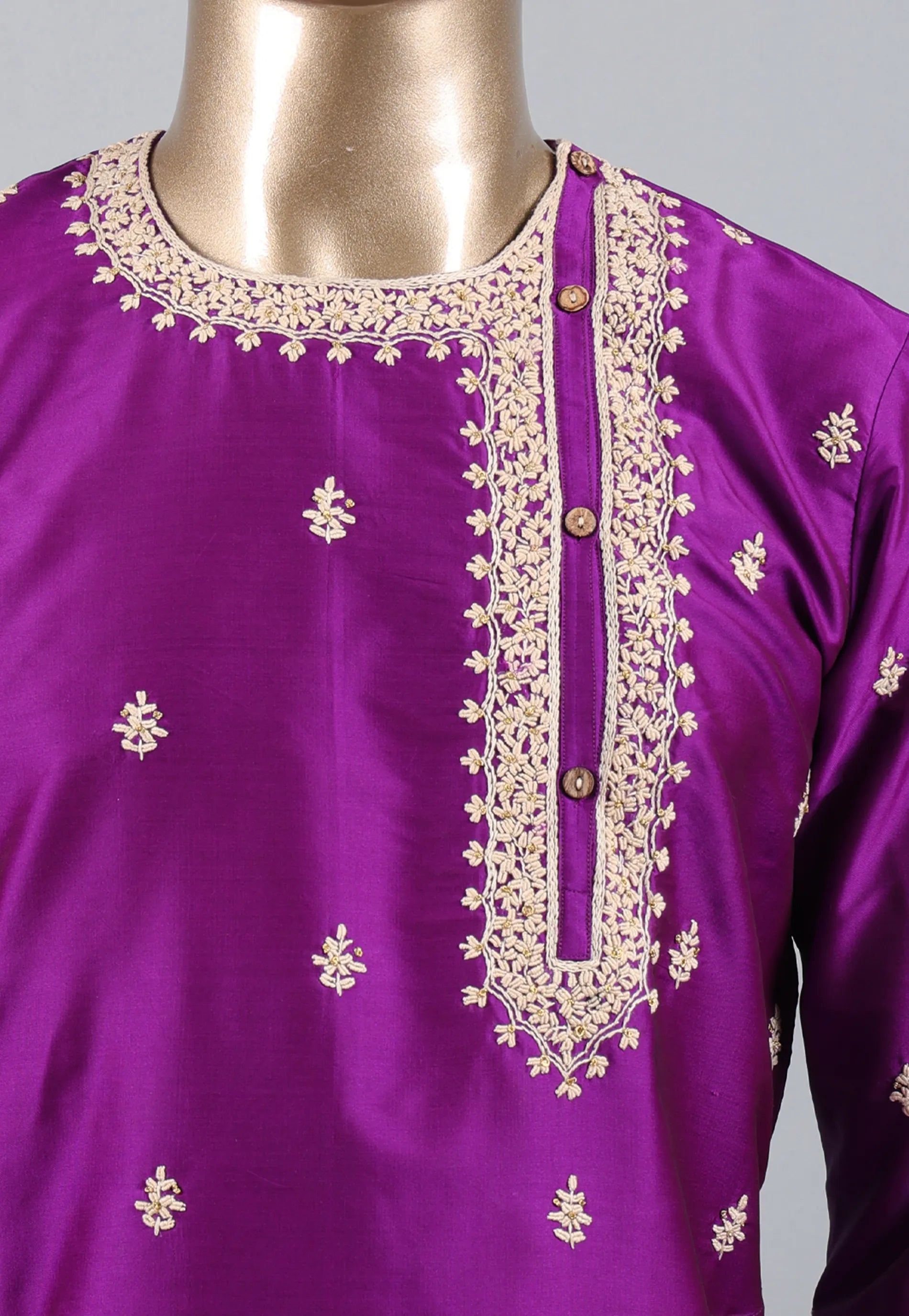 Purple Punjabi with Embroidery Work - Adi Akshoy & Co.