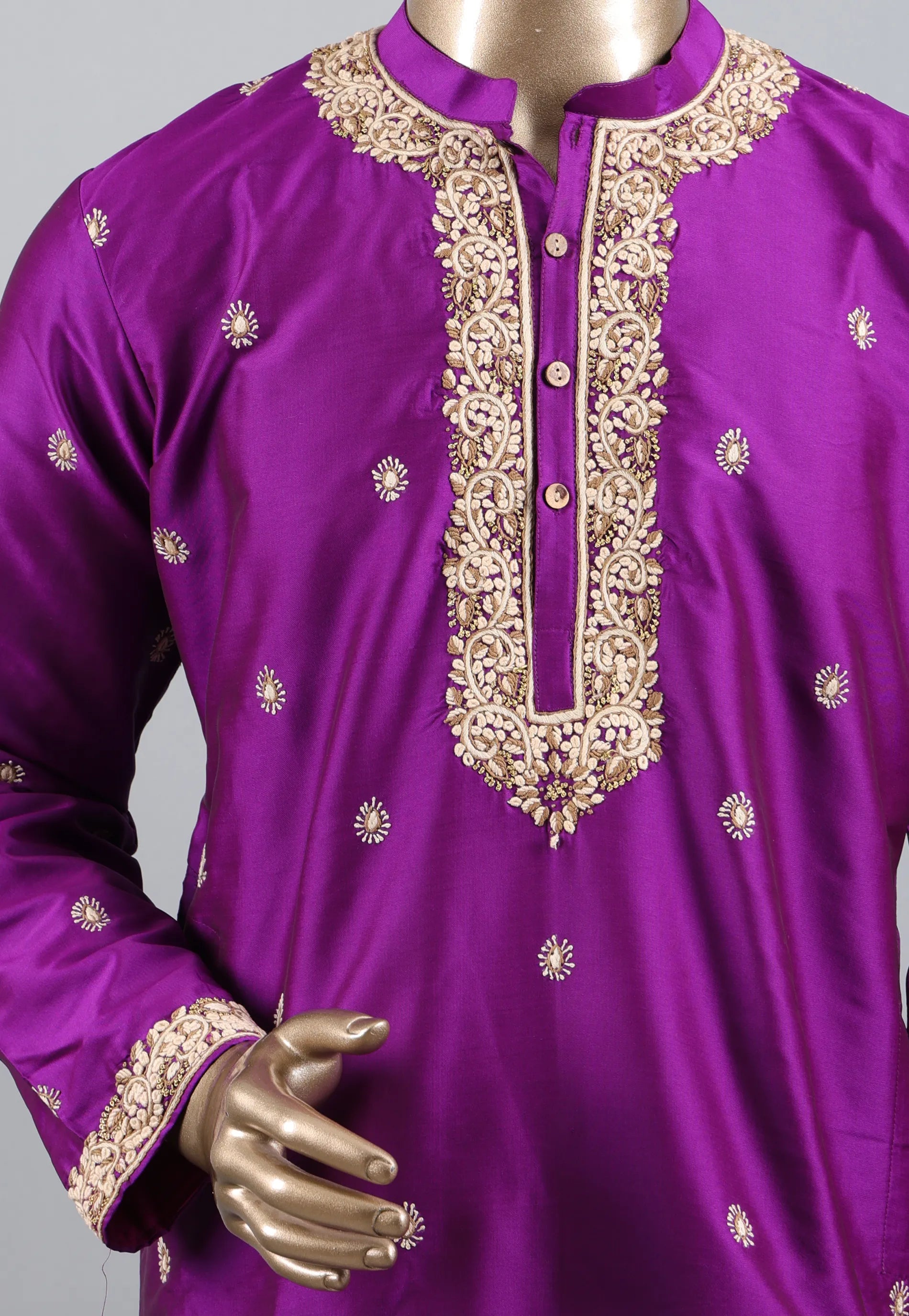 Purple Punjabi with Embroidery Work - Adi Akshoy & Co.