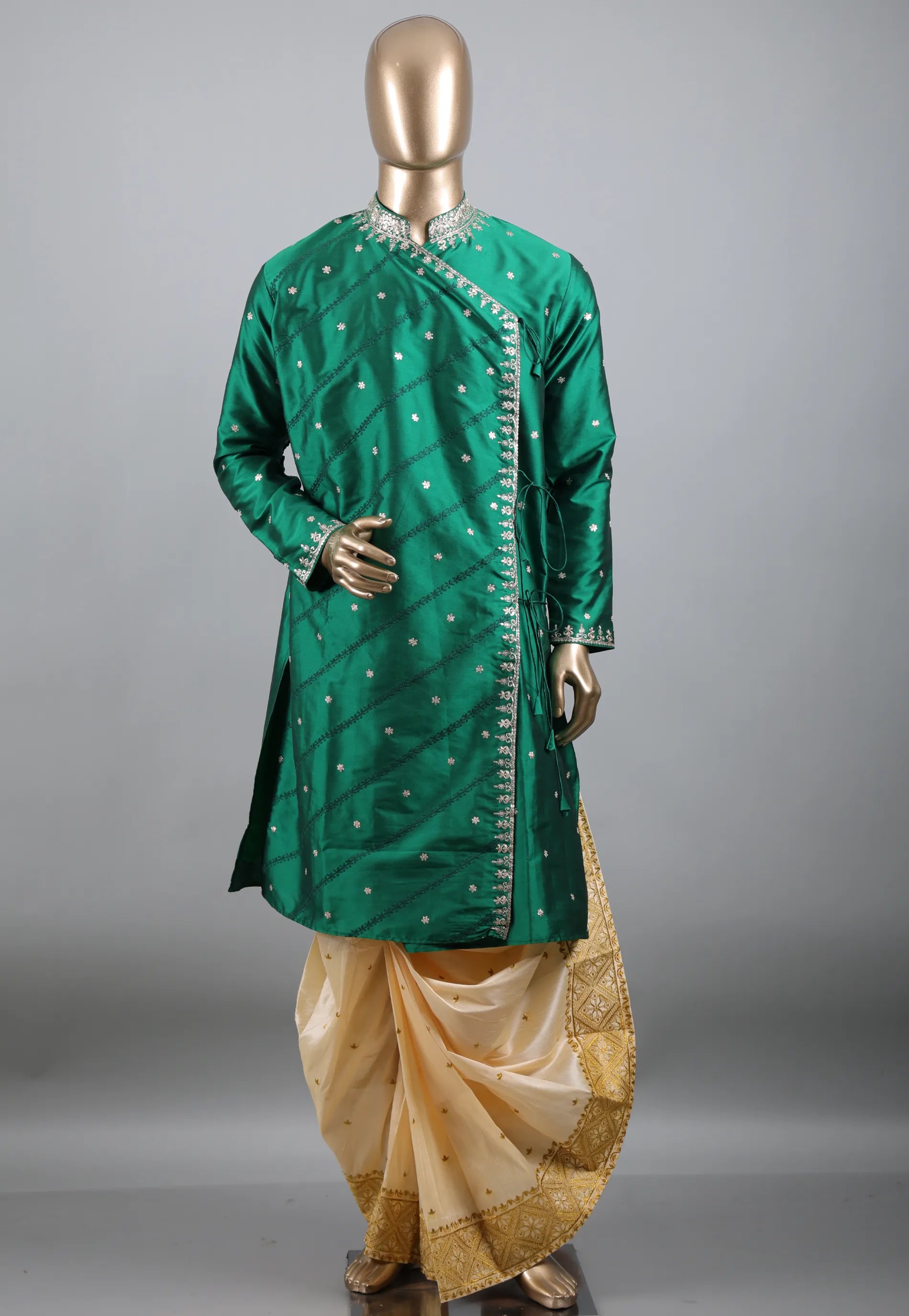 Bottle Green Punjabi with Embroidery Work - Adi Akshoy & Co.