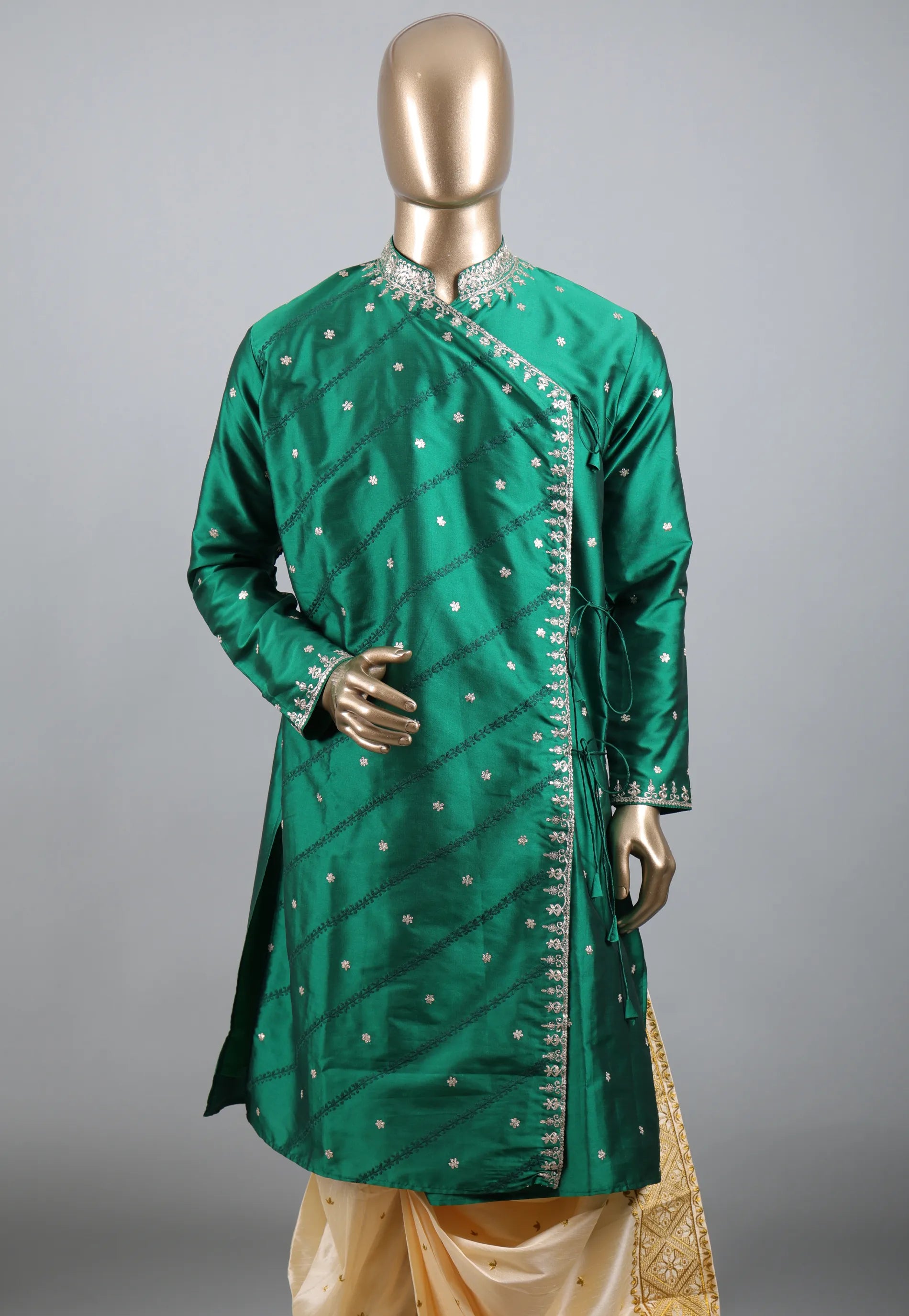 Bottle Green Punjabi with Embroidery Work - Adi Akshoy & Co.