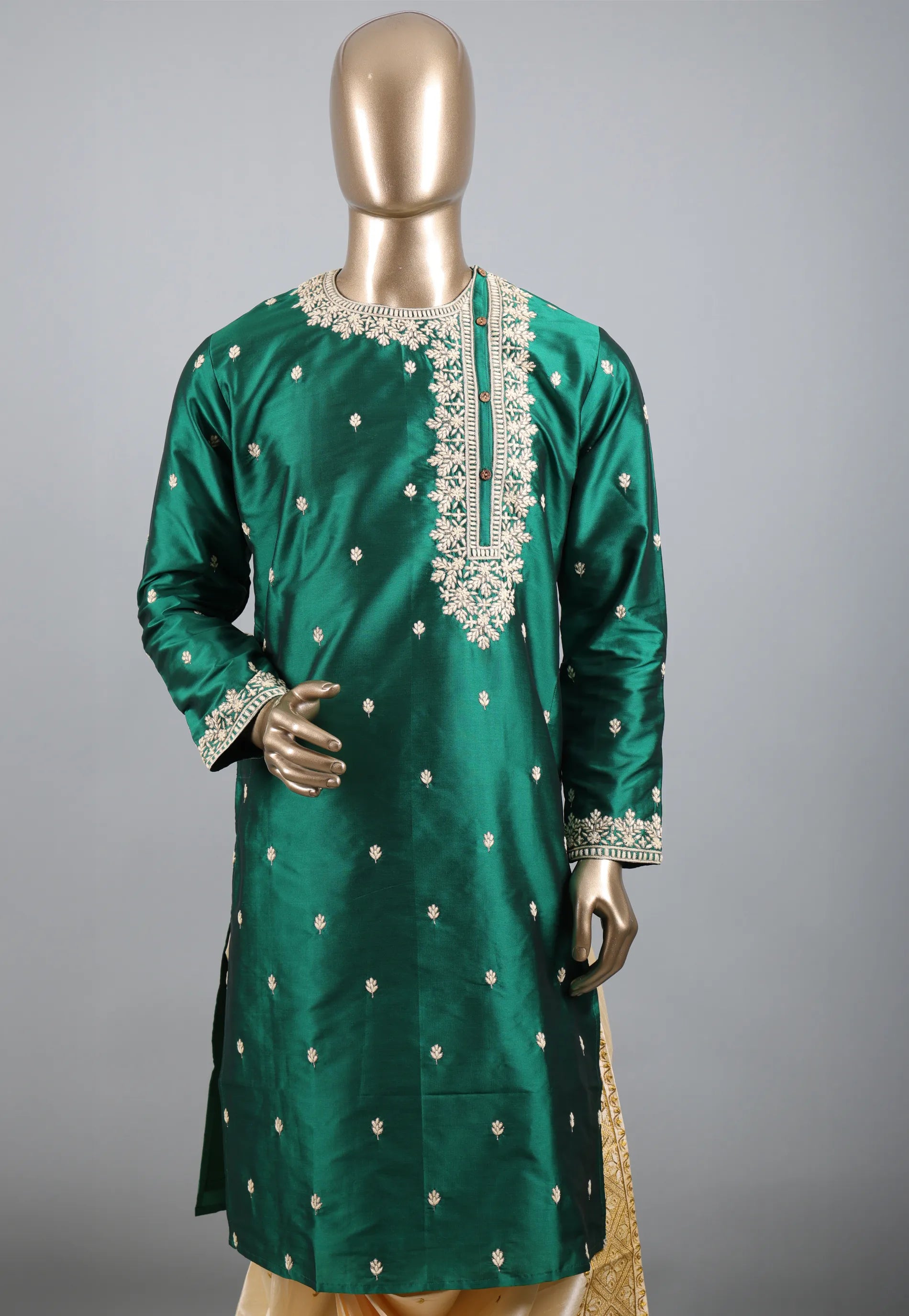 Bottle Green Punjabi with Embroidery Work - Adi Akshoy & Co.