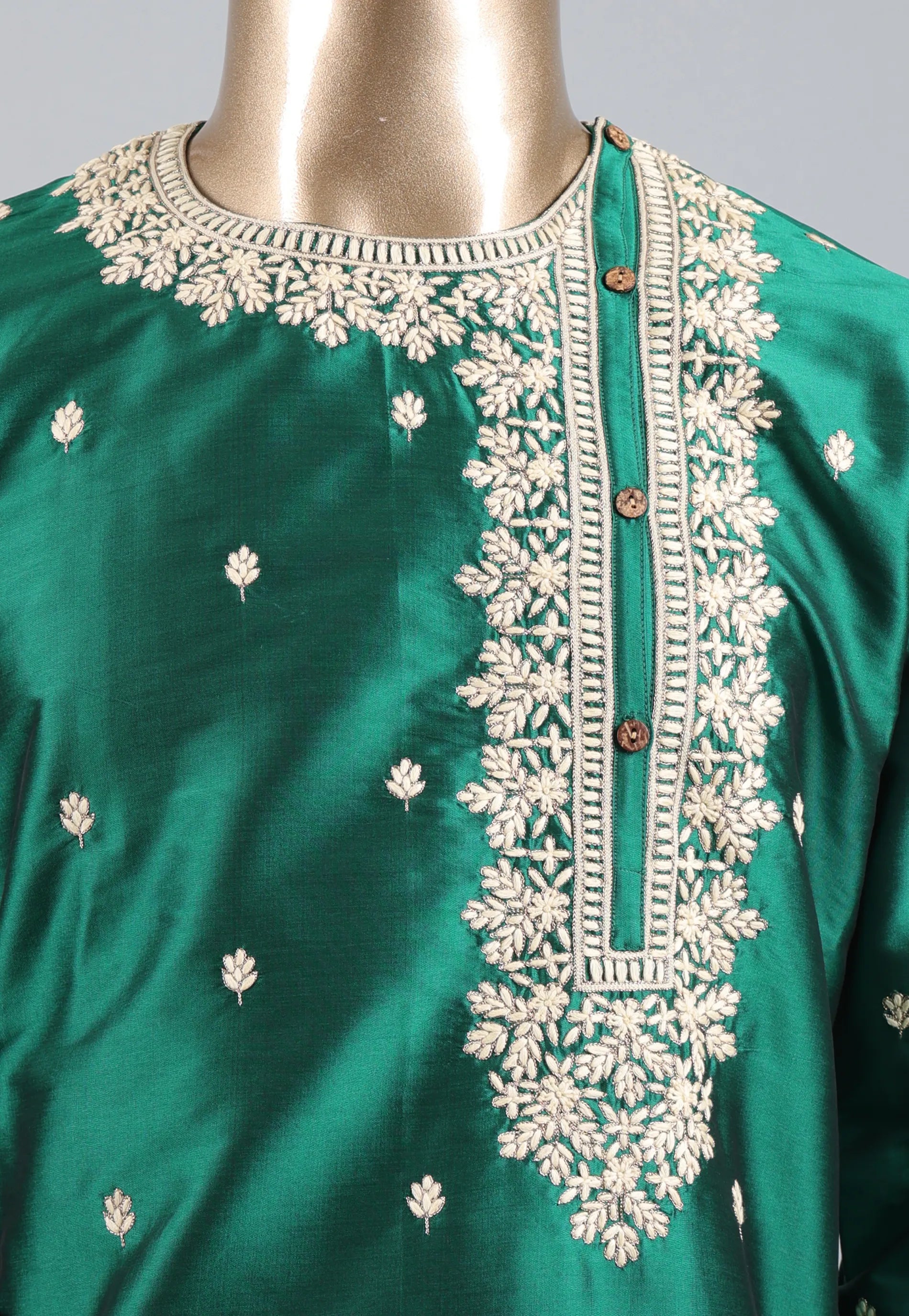 Bottle Green Punjabi with Embroidery Work - Adi Akshoy & Co.