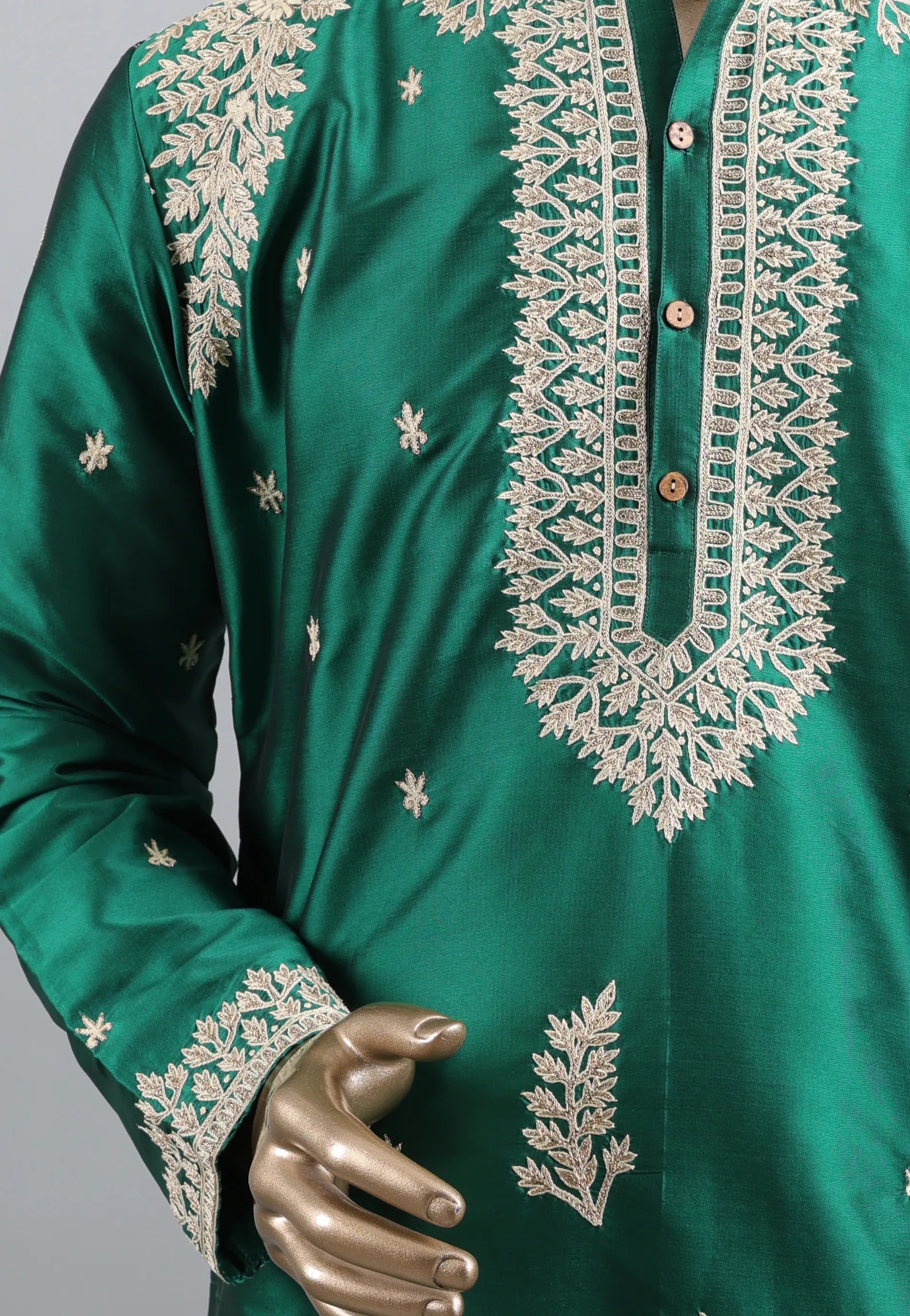Bottle Green Punjabi with Embroidery Zari Work - Adi Akshoy & Co.