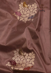 Pastel Mauve Pure Exclusive Kadwa Katan Silk Saree with Blouse Piece - Adi Akshoy & Co.