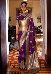 Magenta Kanjivaram Silk Saree with Blouse Piece - Adi Akshoy & Co.
