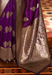 Magenta Kanjivaram Silk Saree with Blouse Piece - Adi Akshoy & Co.
