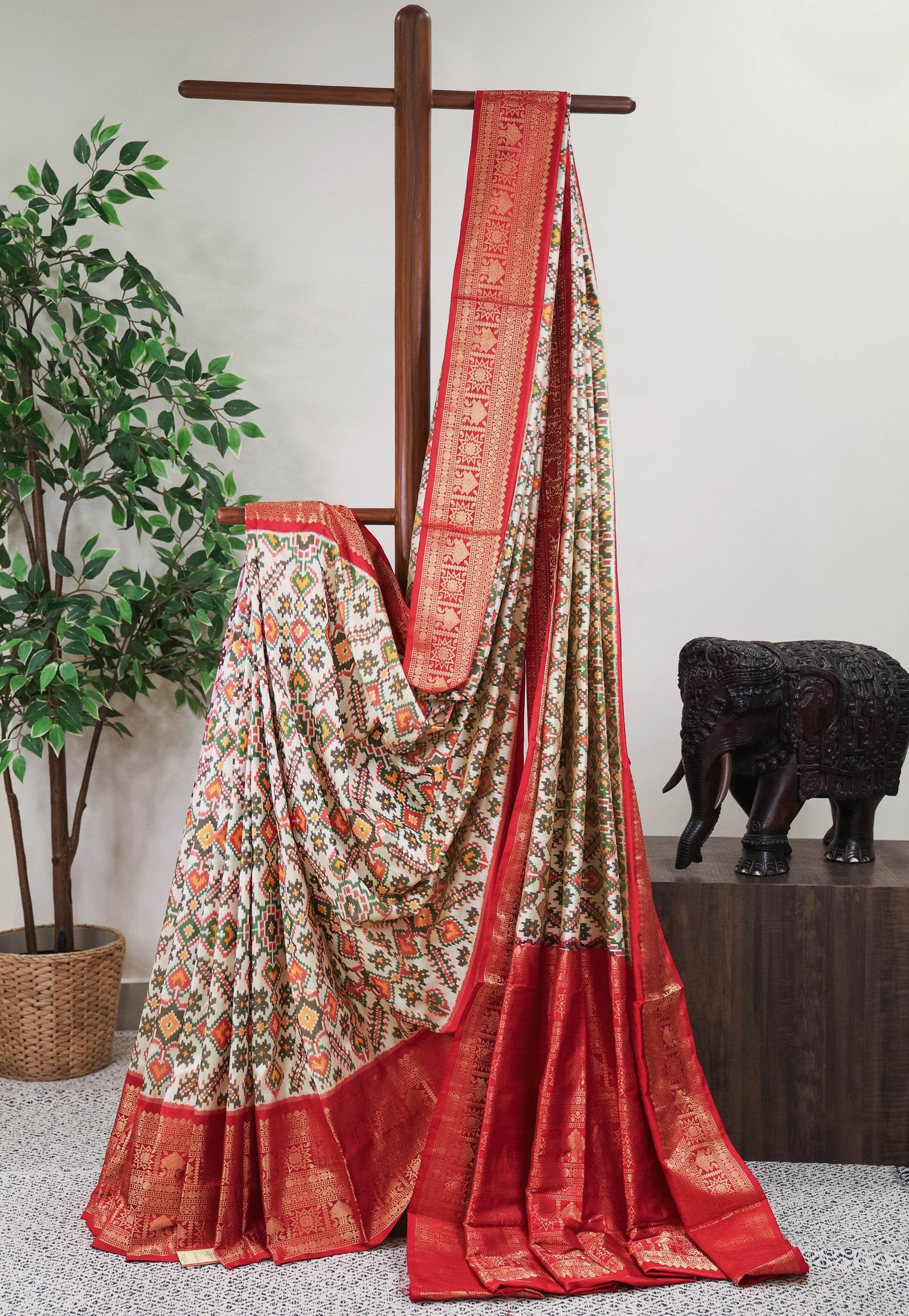 Off White Patola with Red Border Ikkat Pure Silk Saree With Blouse Piece - Adi Akshoy & Co.
