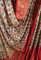 Off White Patola with Red Border Ikkat Pure Silk Saree With Blouse Piece - Adi Akshoy & Co.