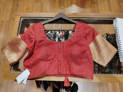 Marron Blouse round neck