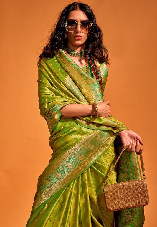 Green Kanjivaram Silk Saree With Blouse Piece