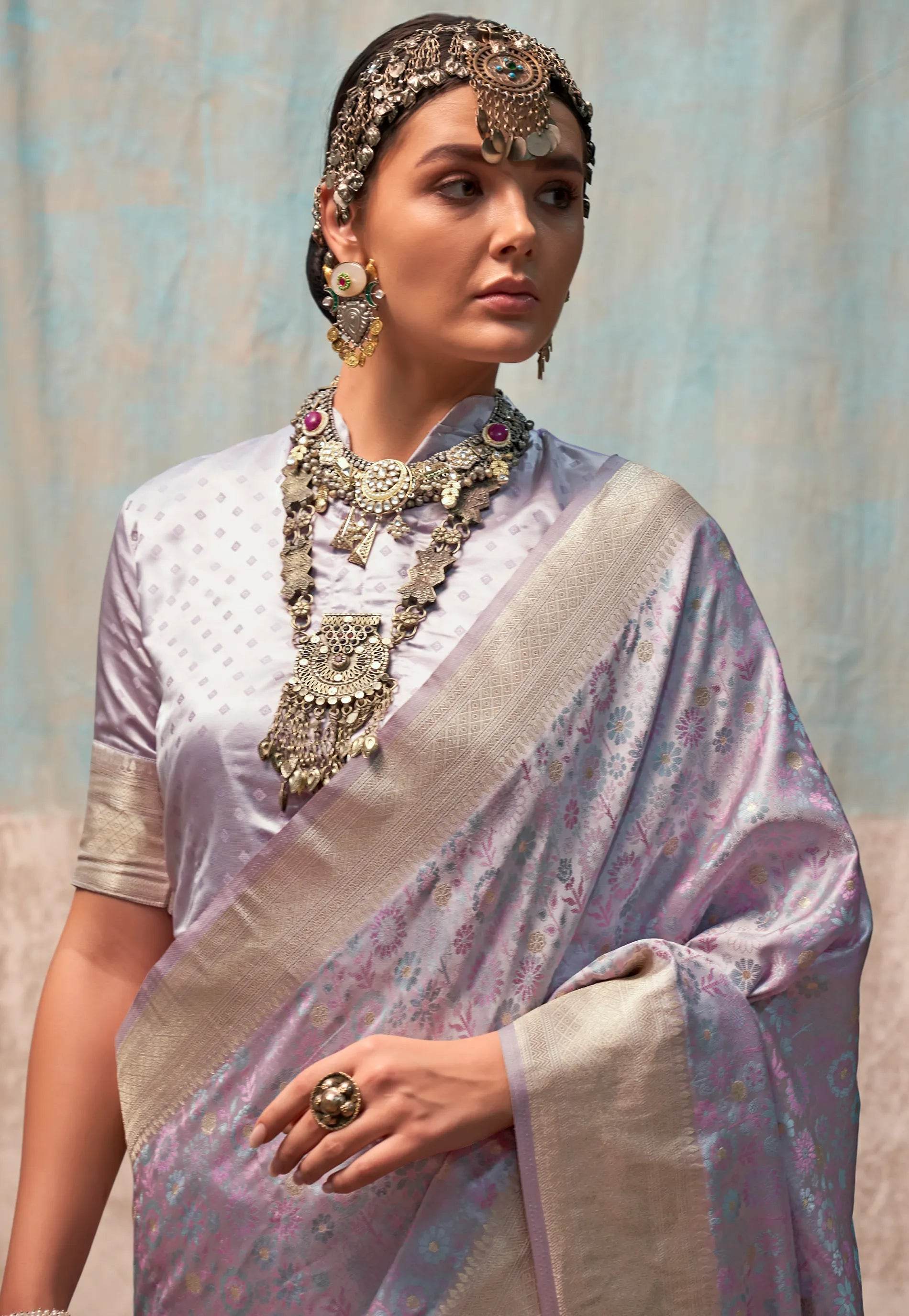 Mauve Resham Emboss Kanjivaram Silk Saree With Blouse Piece - Adi Akshoy & Co.